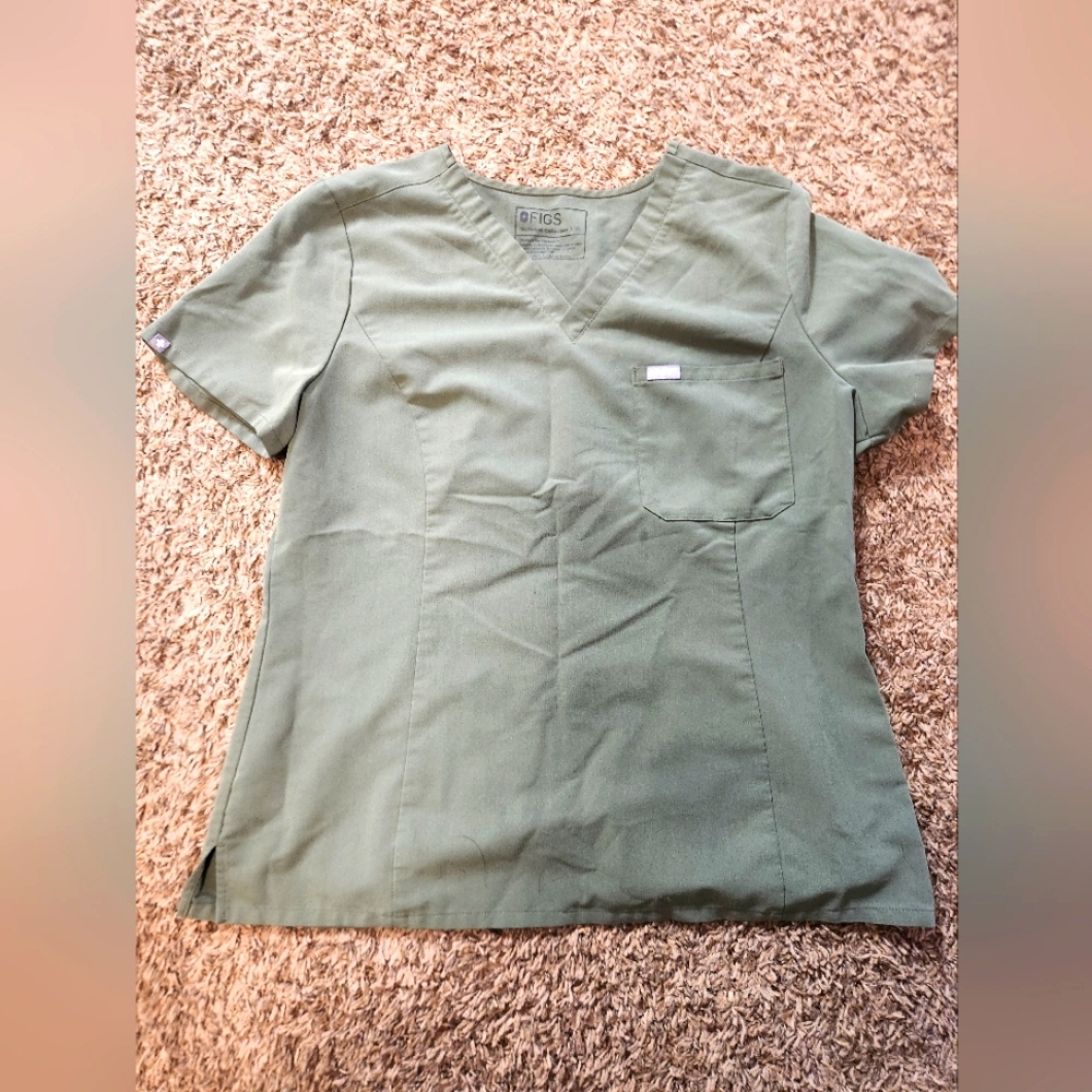 FIGS XL Women's Green Top